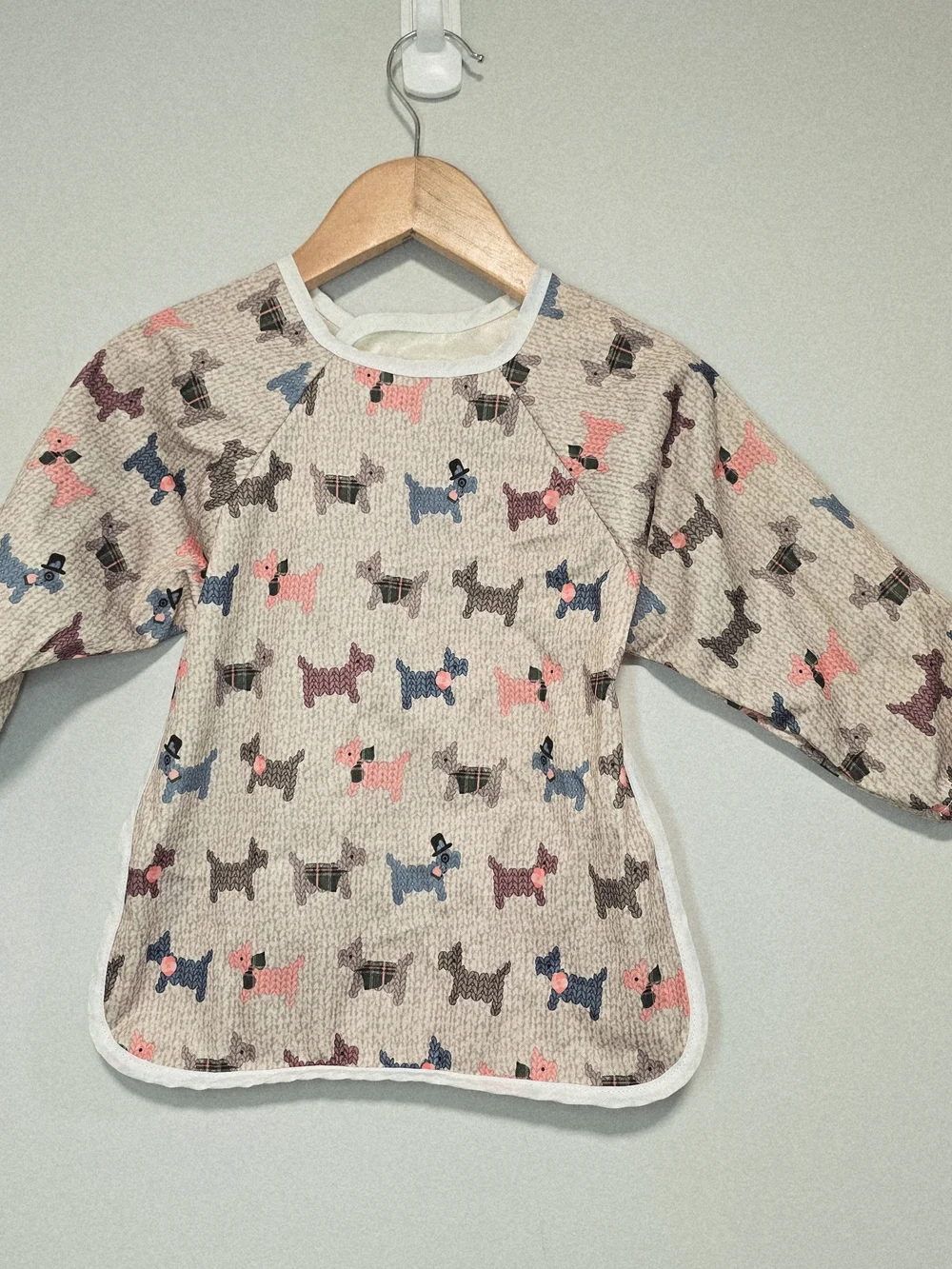 3 for $10 Smock & BiBs -Neutral Plaid & Puppy Print Long Sleeve Bib NWOT,